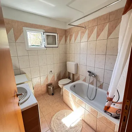 Apartament Pantheon *